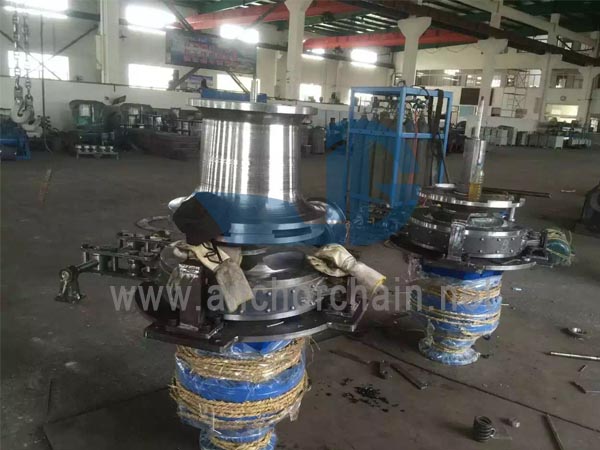 Cabestan d'amarrage vertical hydraulique