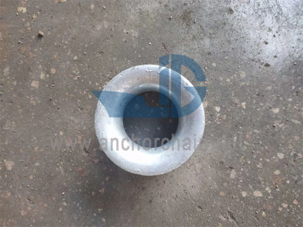 JIS B 2802 Dé à coudre D Taype pour corde de manille (fibre) de type rond